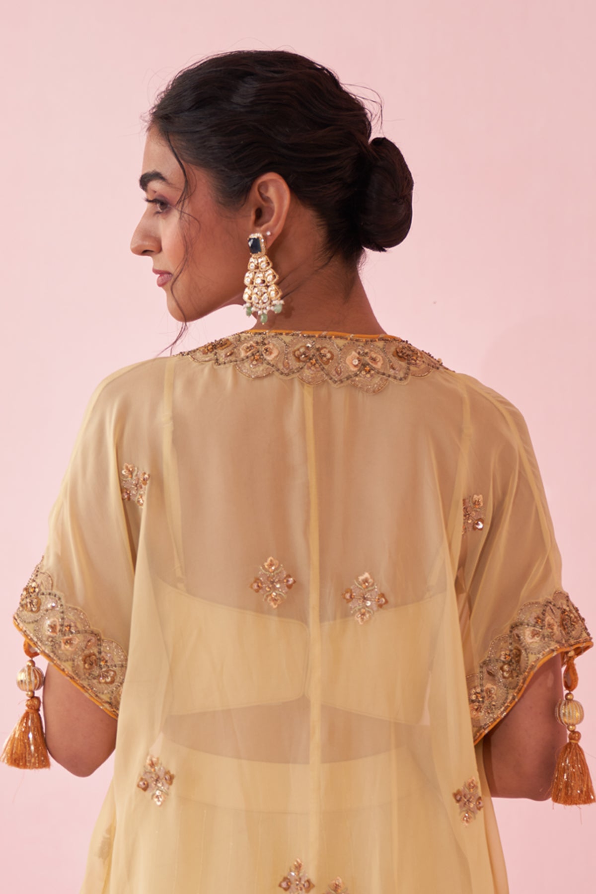 GULDANA YELLOW CAPE SET