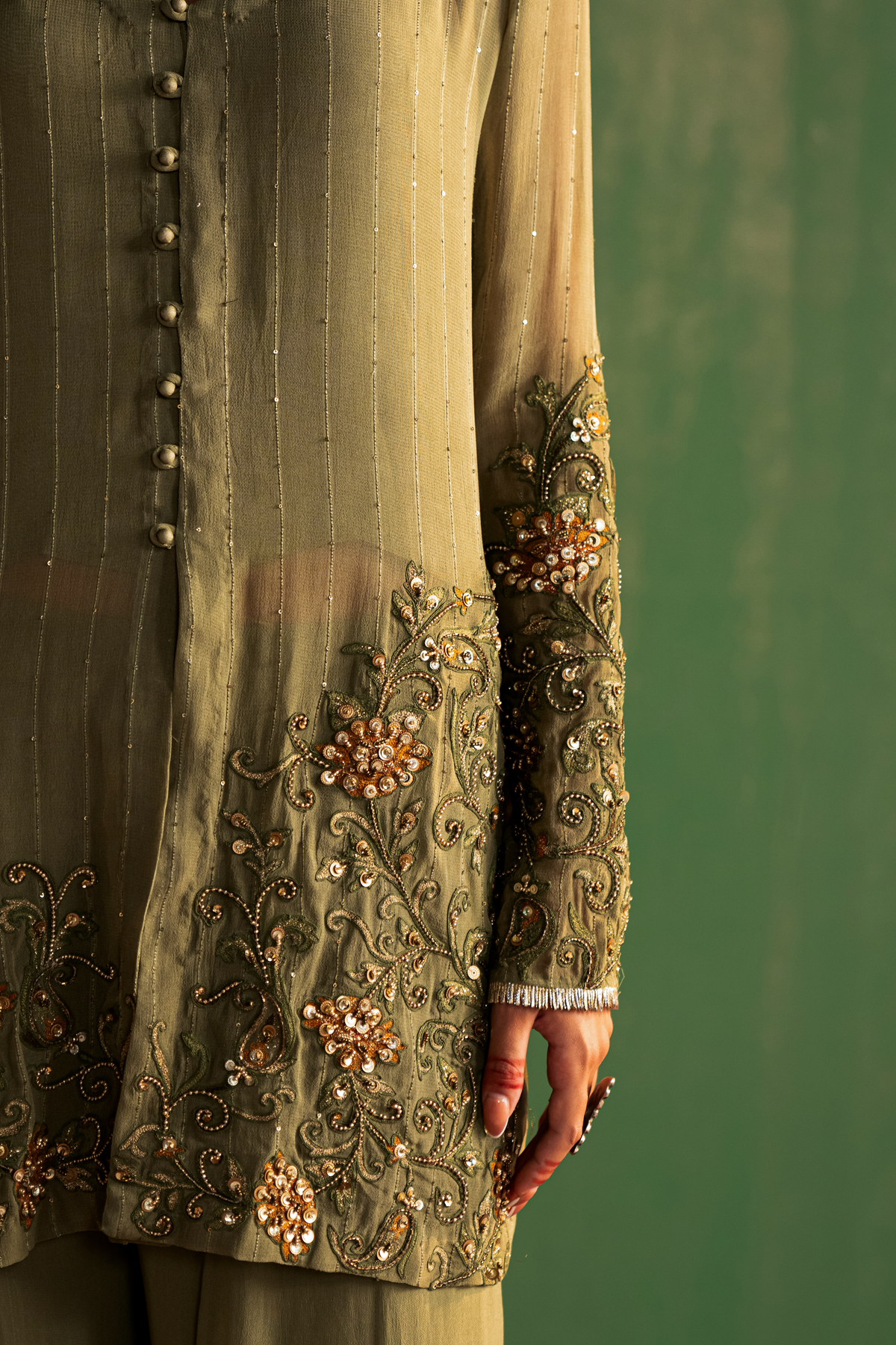 AADHIRA GREEN GHARARA SET